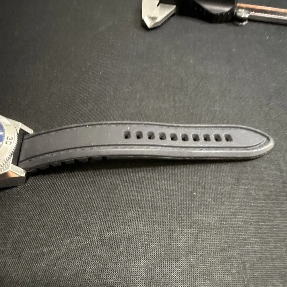 Fossil BQ-1170 Blue Dial Black Rubber Band New Battery!!